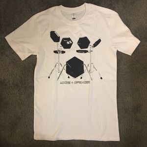 Asche & Spencer T-Shirt. Unisex. Size Small.